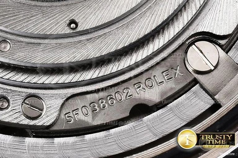 1230 RelaxedFit ROLCEL078A – Cellini Time 888